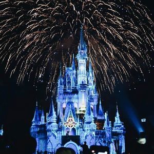 Meet your Posher, Gloria